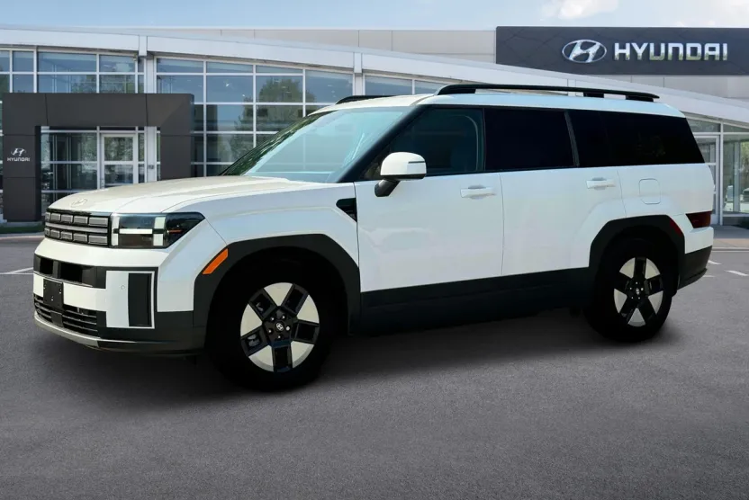 2025 Hyundai Santa Fe SEL photo 1