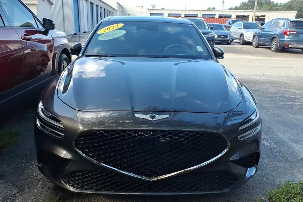2022 Genesis G70 3.3T photo 1