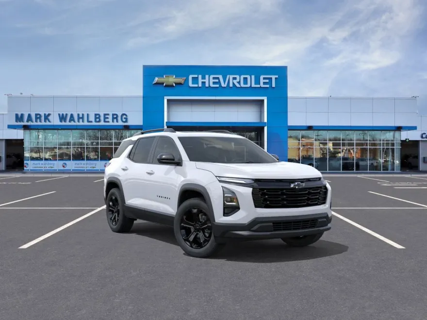 2026 Chevrolet Equinox LT photo 1