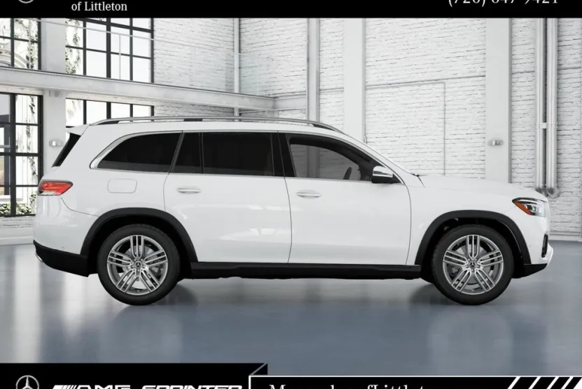 2025 Mercedes Benz GLS 450 4MATIC photo 1