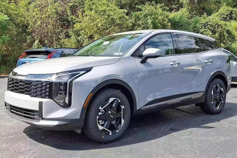 2026 Kia Sportage Hybrid S photo 1