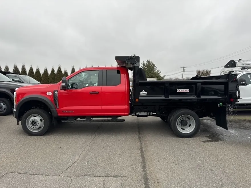 2024 Ford F-550 XL photo 1