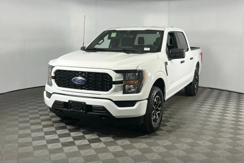 2023 Ford F-150 XL photo 1