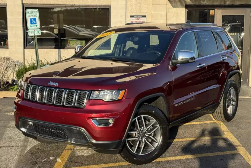 2019 Jeep Grand Cherokee Limited photo 1