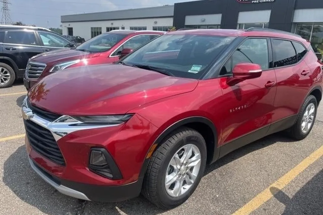 2019 Chevrolet Blazer Base 3LT photo 1