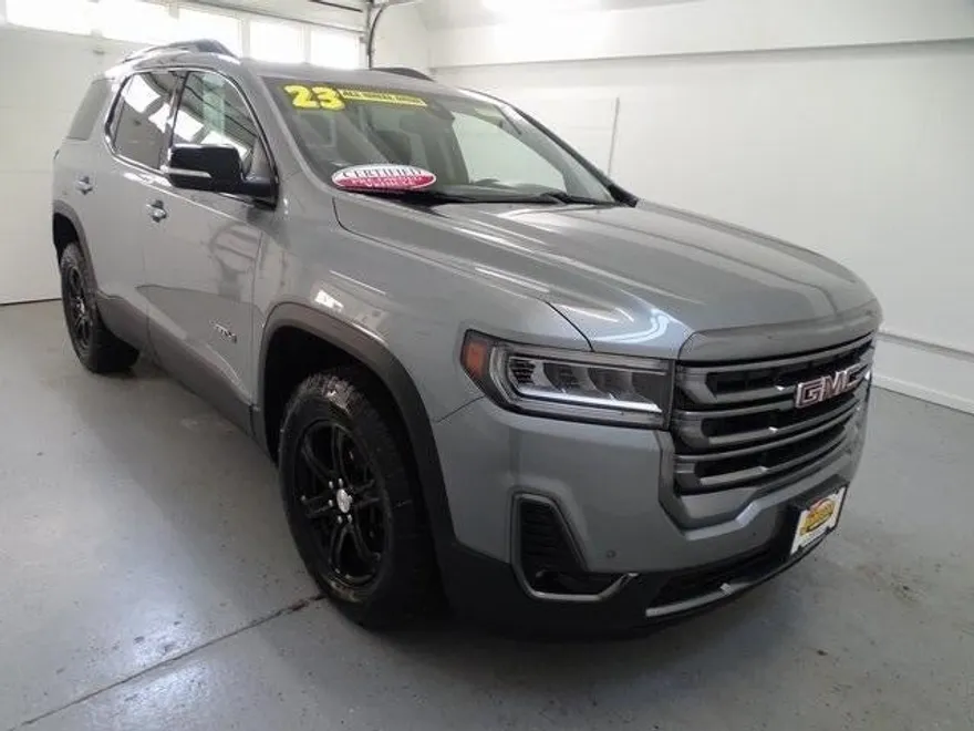 2023 Gmc Acadia AT4 photo 1