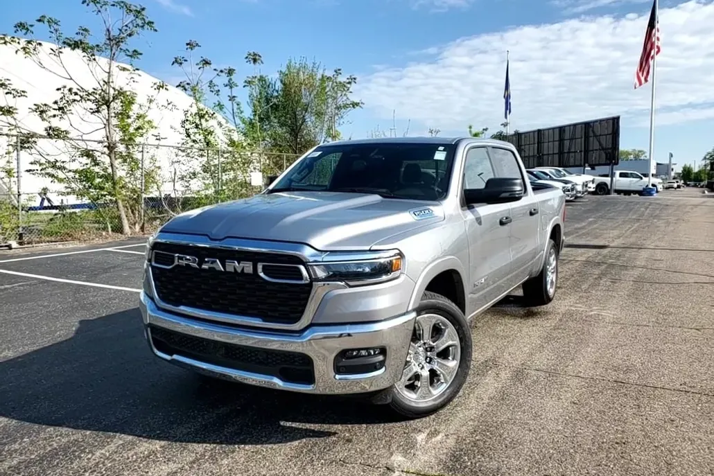 2025 Ram 1500 Big Horn photo 1