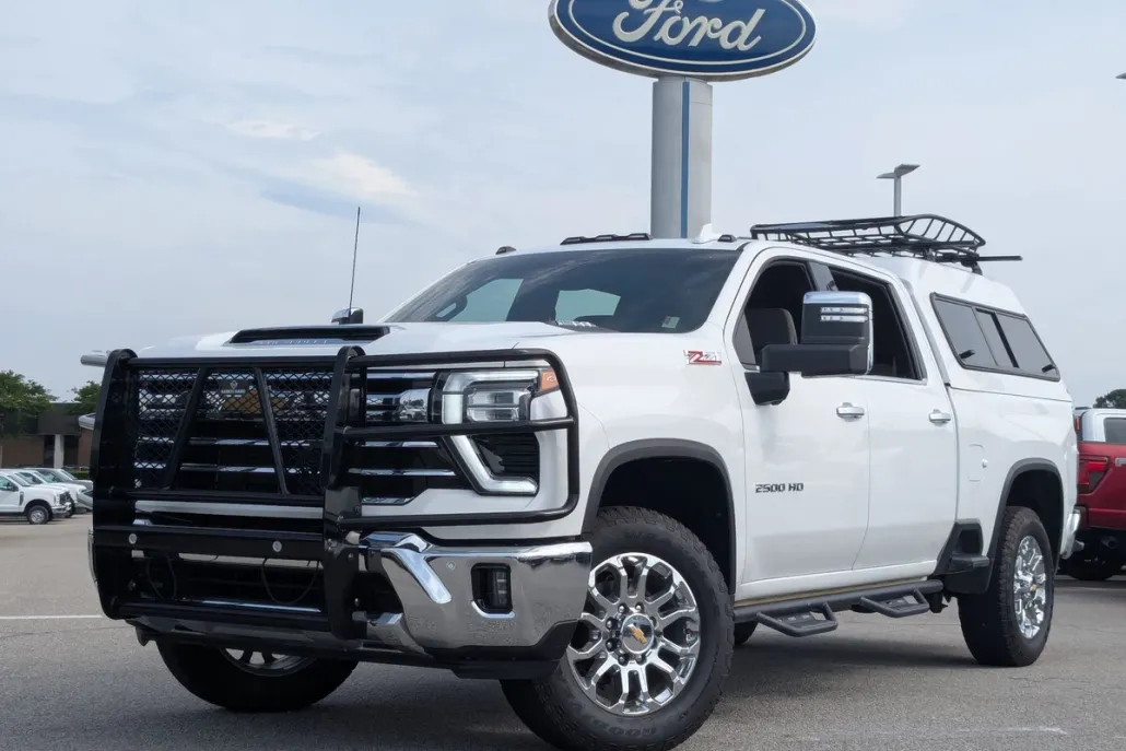 2024 Chevrolet Silverado 2500HD LTZ photo 1