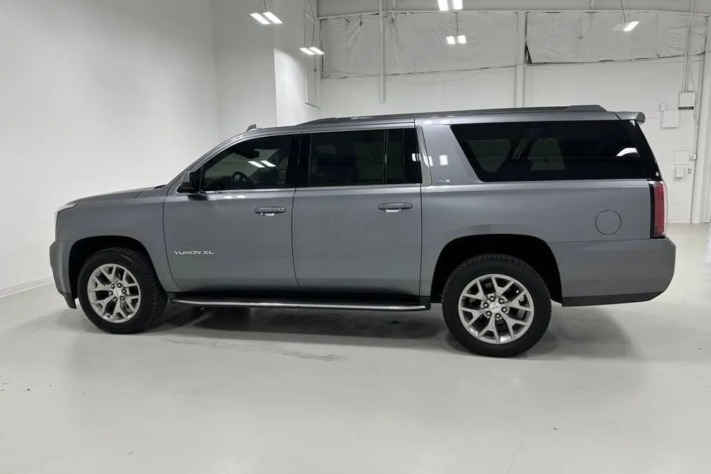 2019 Gmc Yukon XL Denali photo 1