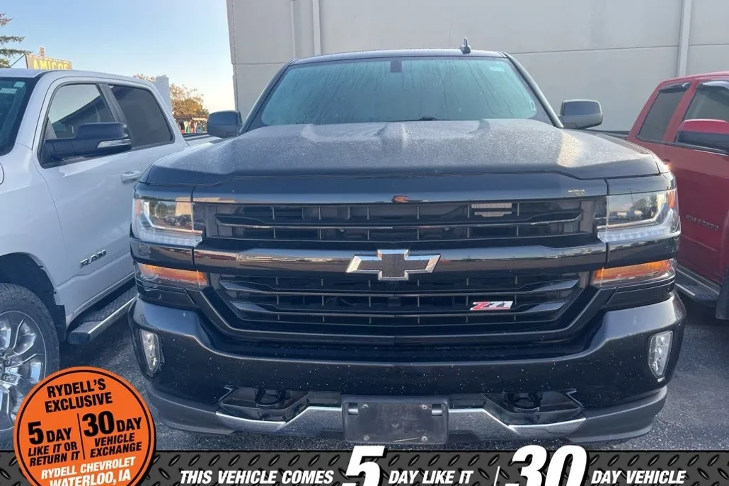2018 Chevrolet Silverado 1500 LT photo 1