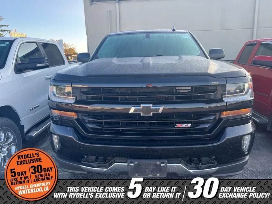 2018 Chevrolet Silverado 1500 LT photo 1