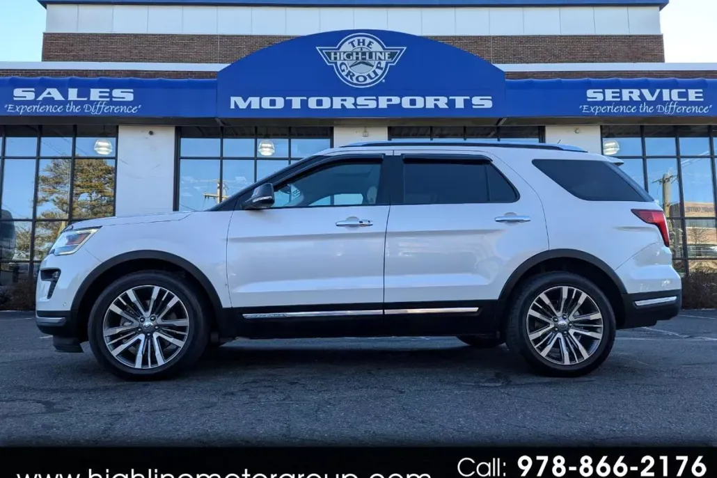 2018 Ford Explorer Platinum photo 1