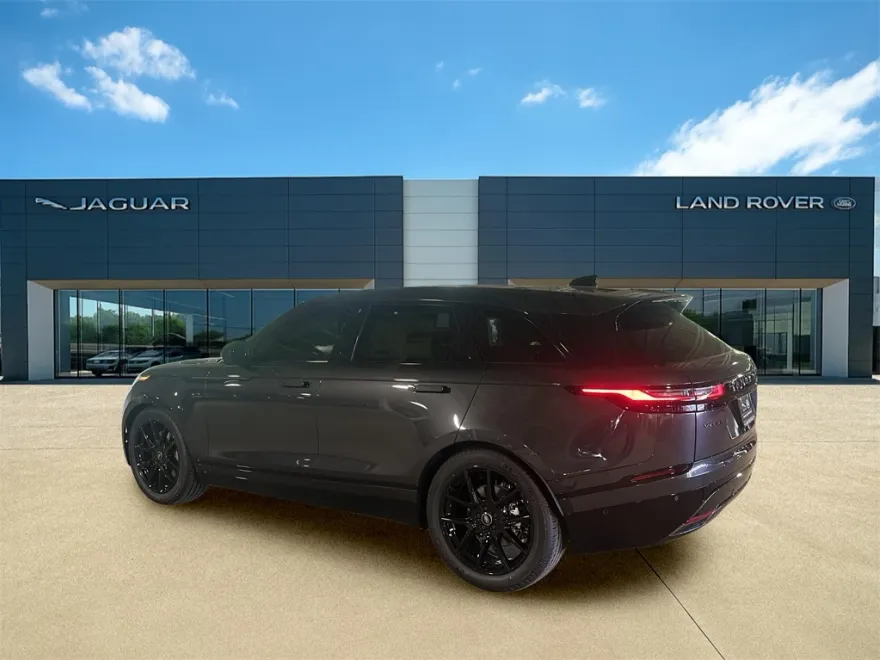 2026 Land Rover Range Rover Velar SE photo 1