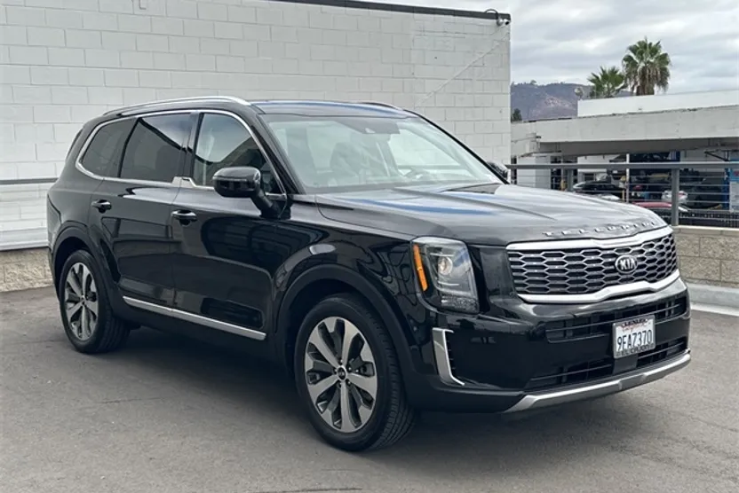 2020 Kia Telluride EX photo 1