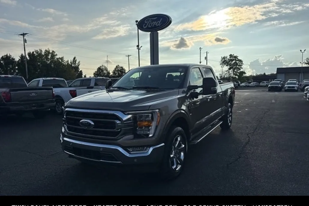 2023 Ford F-150 XLT photo 1