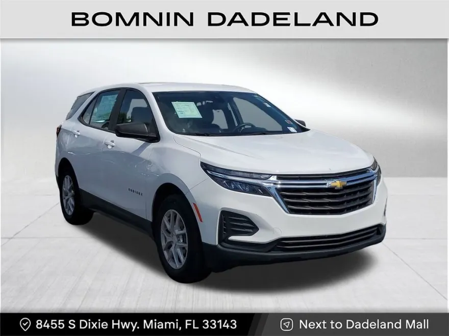 2023 Chevrolet Equinox LS photo 1