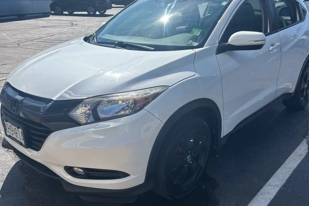 2018 Honda HR-V EX photo 1