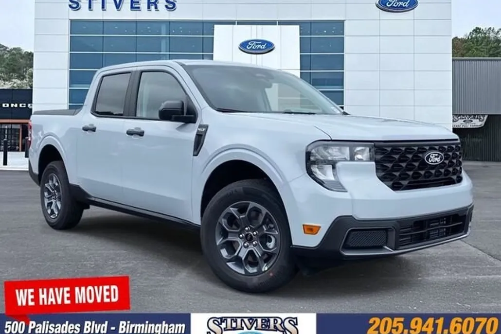 2025 Ford Maverick XLT photo 1