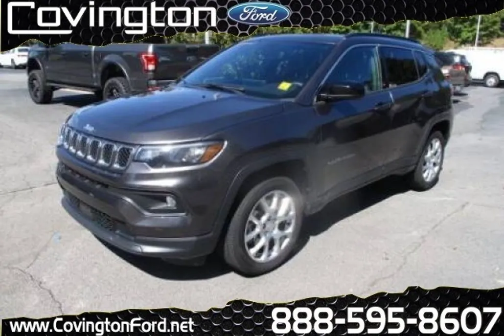 2023 Jeep Compass Latitude photo 1