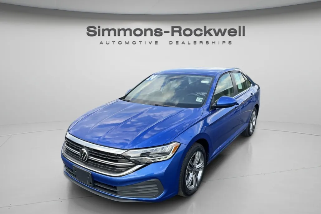 2024 Volkswagen Jetta SE photo 1