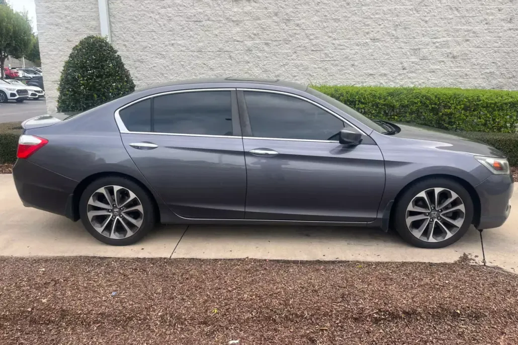 2015 Honda Accord Sport photo 1