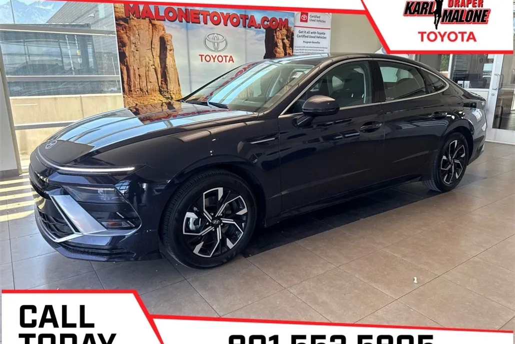 2025 Hyundai Sonata SEL photo 1