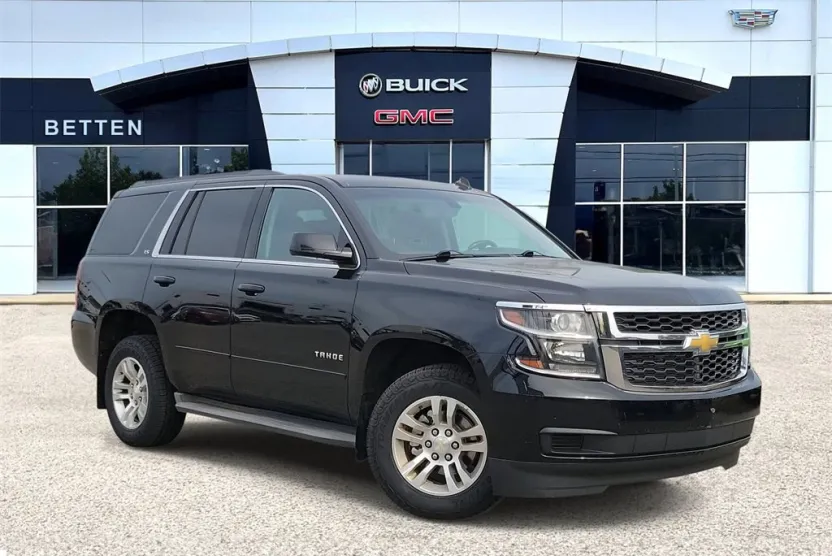 2015 Chevrolet Tahoe LS photo 1