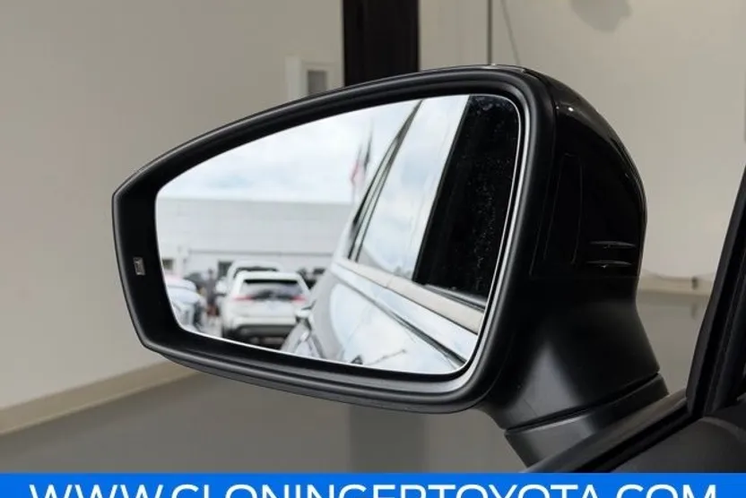 2020 Volkswagen Tiguan SE R-Line Black photo 1