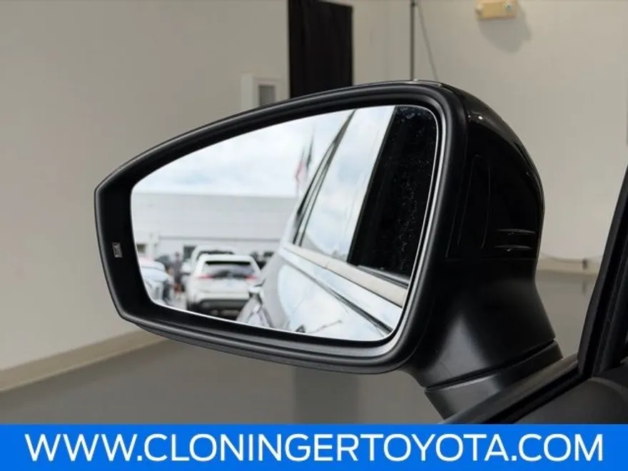 2020 Volkswagen Tiguan SE R-Line Black photo 1