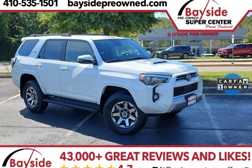 2024 Toyota 4Runner TRD Off-Road Premium photo 1