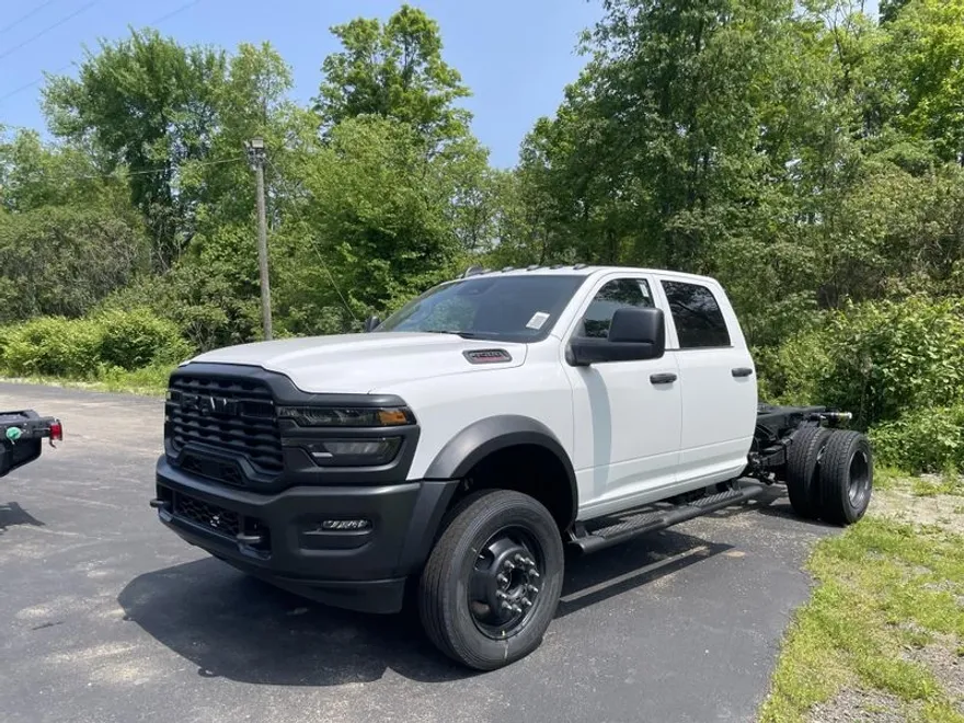 2025 Ram 4500 photo 1