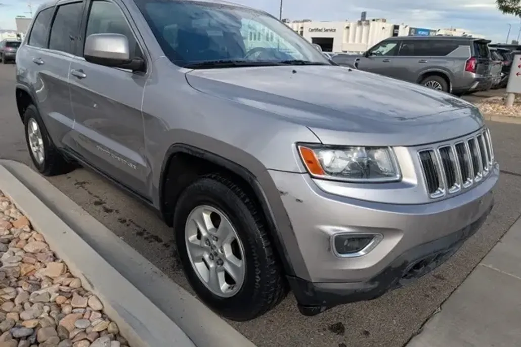 2014 Jeep Grand Cherokee Laredo photo 1
