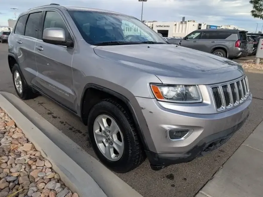 2014 Jeep Grand Cherokee Laredo photo 1