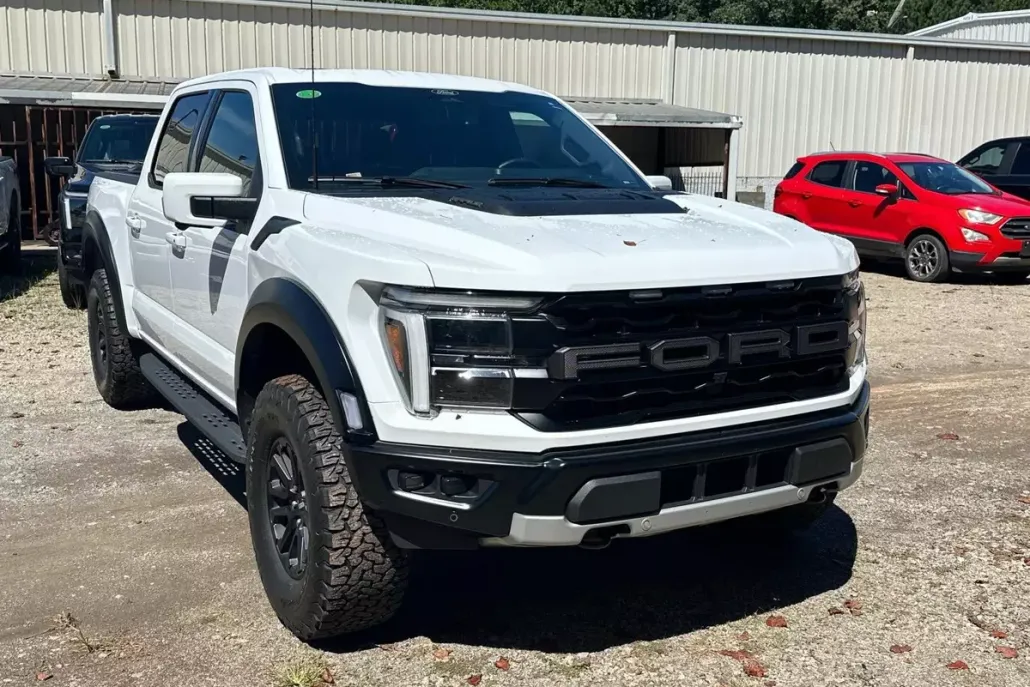 2024 Ford F-150 Raptor photo 1