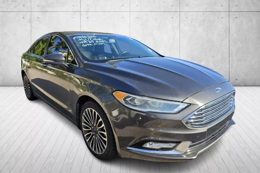 2017 Ford Fusion SE photo 1