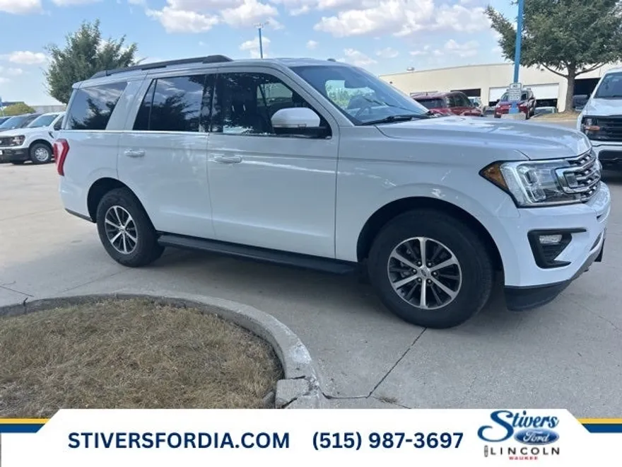 2019 Ford Expedition XLT photo 1