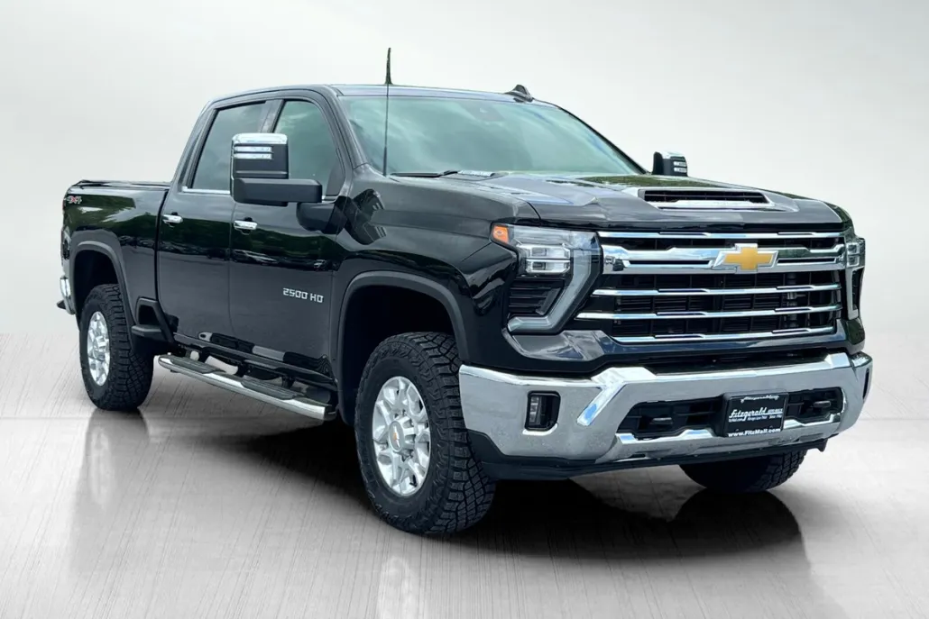 2024 Chevrolet Silverado 2500HD LTZ photo 1