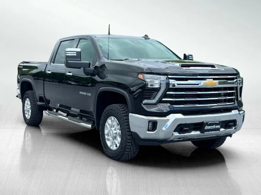 2024 Chevrolet Silverado 2500HD LTZ photo 1