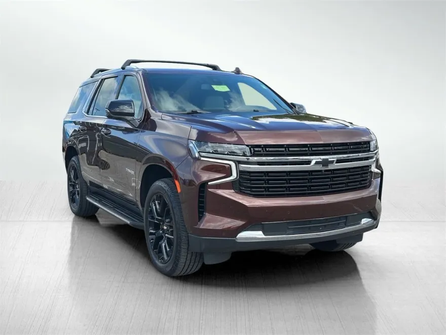 2022 Chevrolet Tahoe LT photo 1