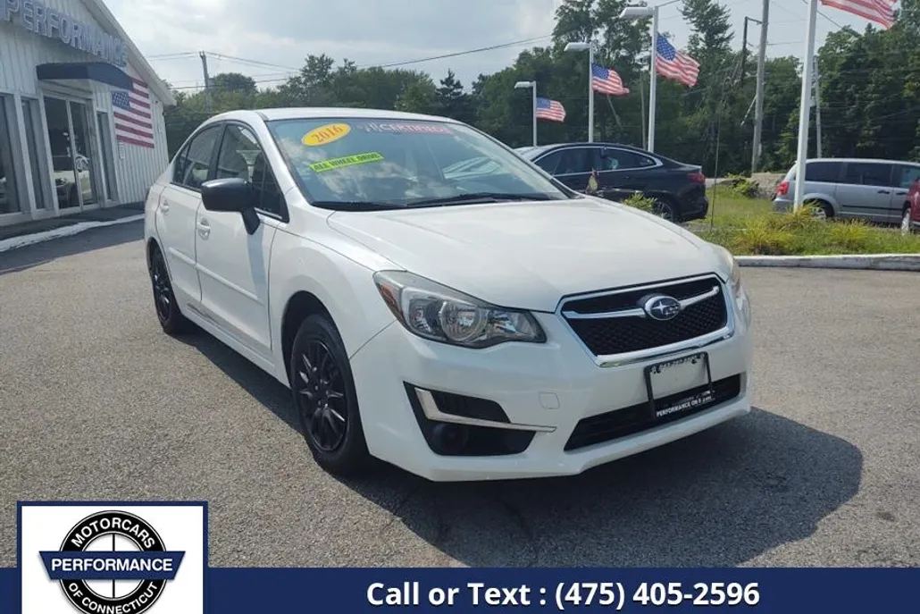 2016 Subaru Impreza 2.0i photo 1