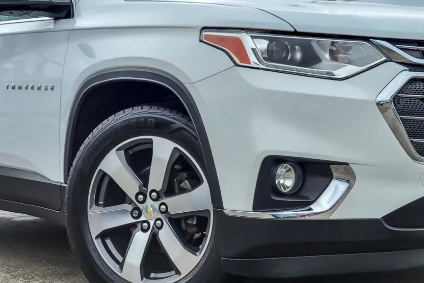 2019 Chevrolet Traverse 3LT photo 1