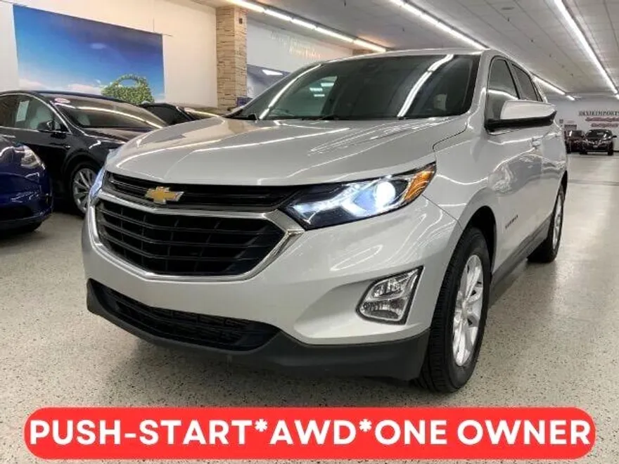2021 Chevrolet Equinox LT photo 1
