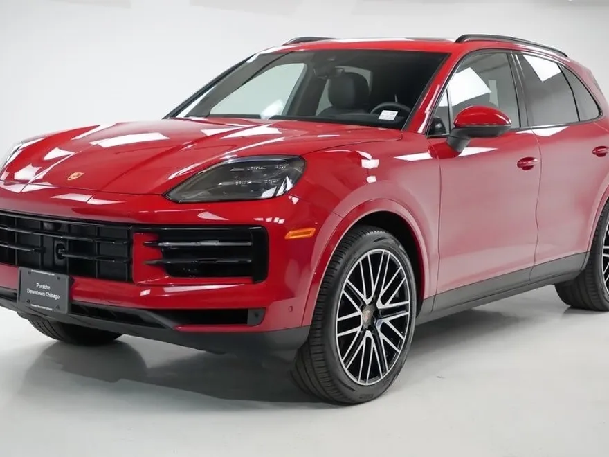 2025 Porsche Cayenne Base photo 1