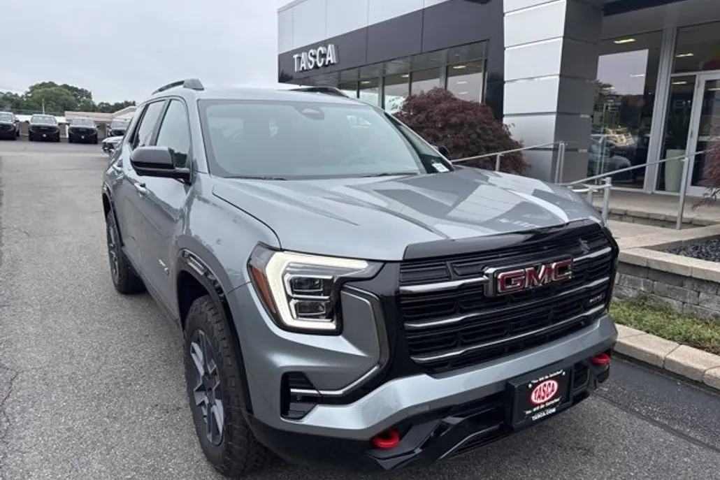 2026 Gmc Terrain AT4 photo 1