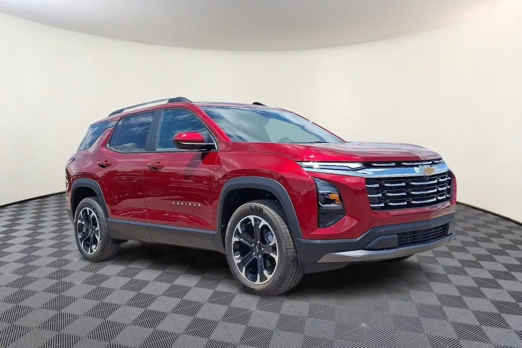 2026 Chevrolet Equinox LT photo 1