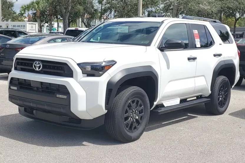 2025 Toyota 4Runner SR5 photo 1