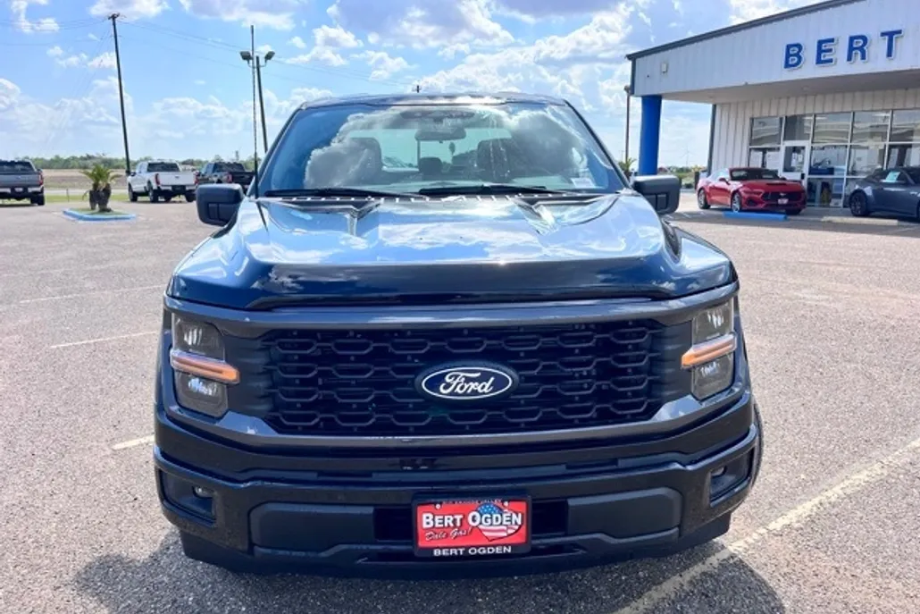 2025 Ford F-150 STX photo 1