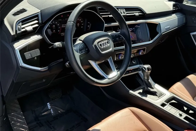 2022 Audi Q3 Premium S line photo 1