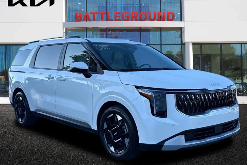 2025 Kia Carnival EX photo 1