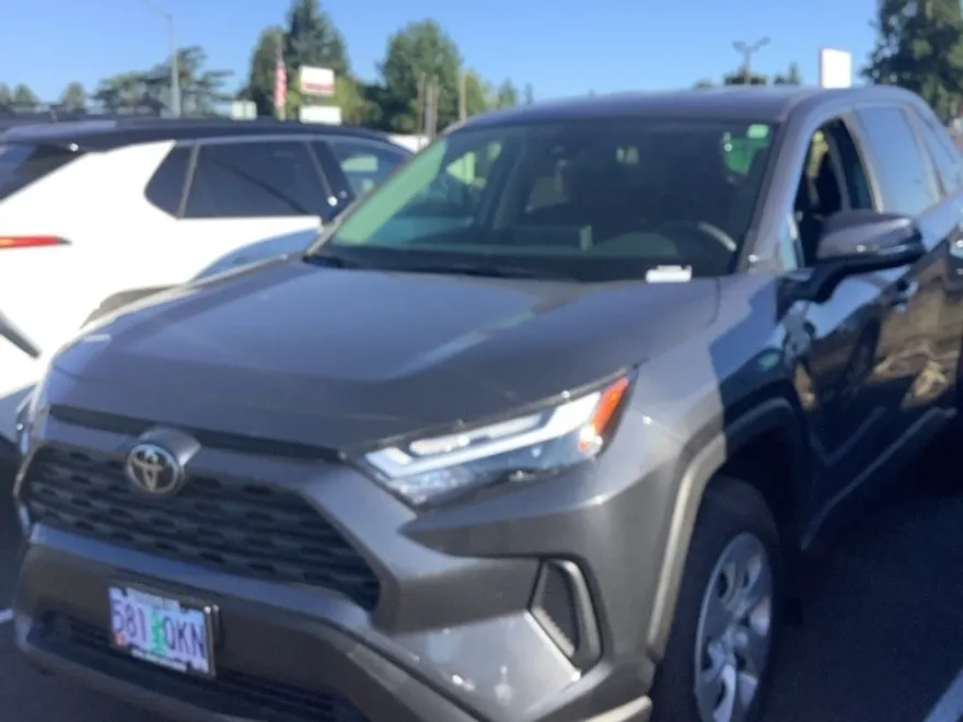2025 Toyota RAV4 LE photo 1